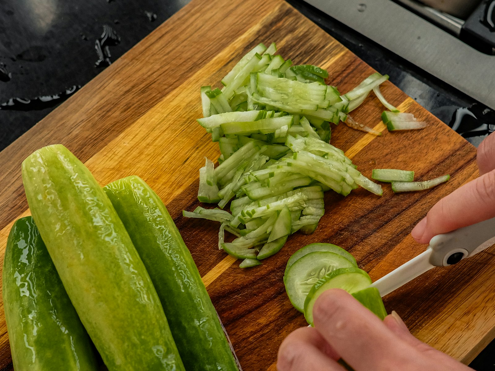 Blistered green beans, tahini & sesame