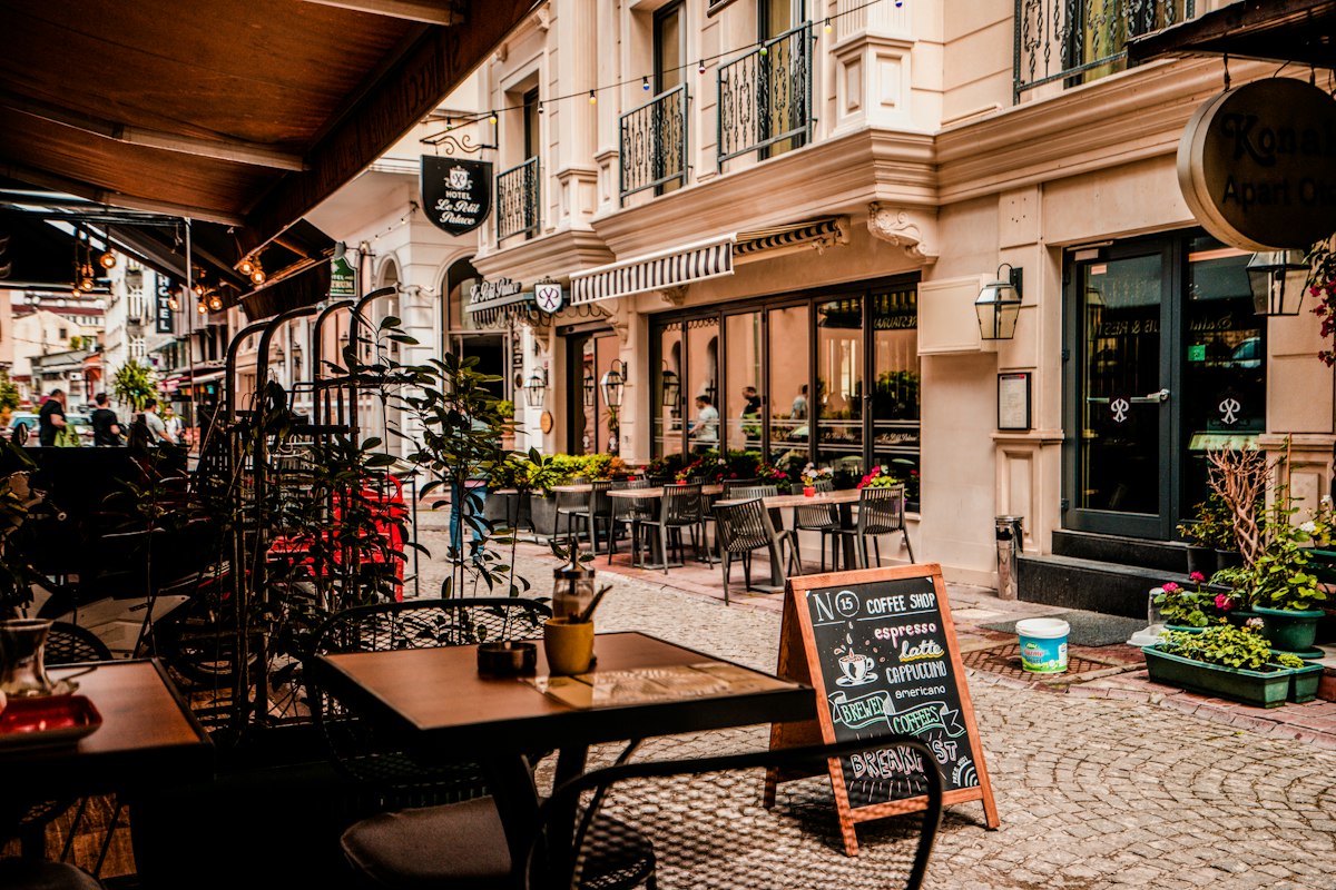 The Sunny Side café front